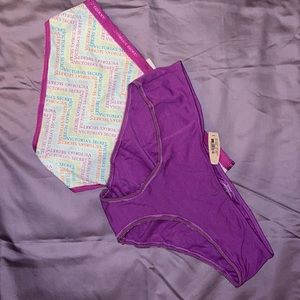 NWT Cotton Victoria Secret Hiphugger panties.